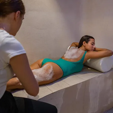 & Relais Freedom Club Aparthotel 4*